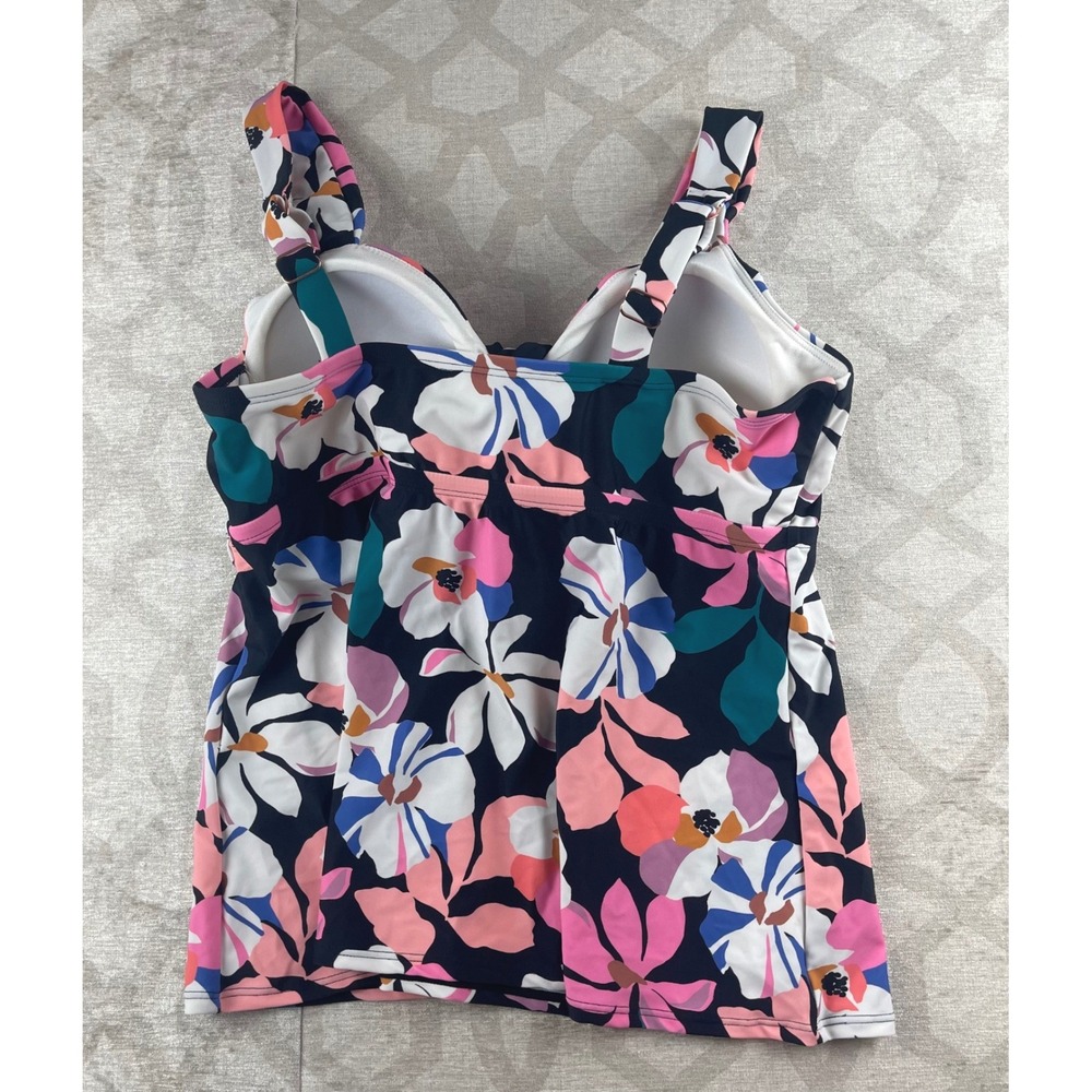 Raisins Curve Rimini Tankini Womens 14W Black NWT Floral Twist Front Swim Top